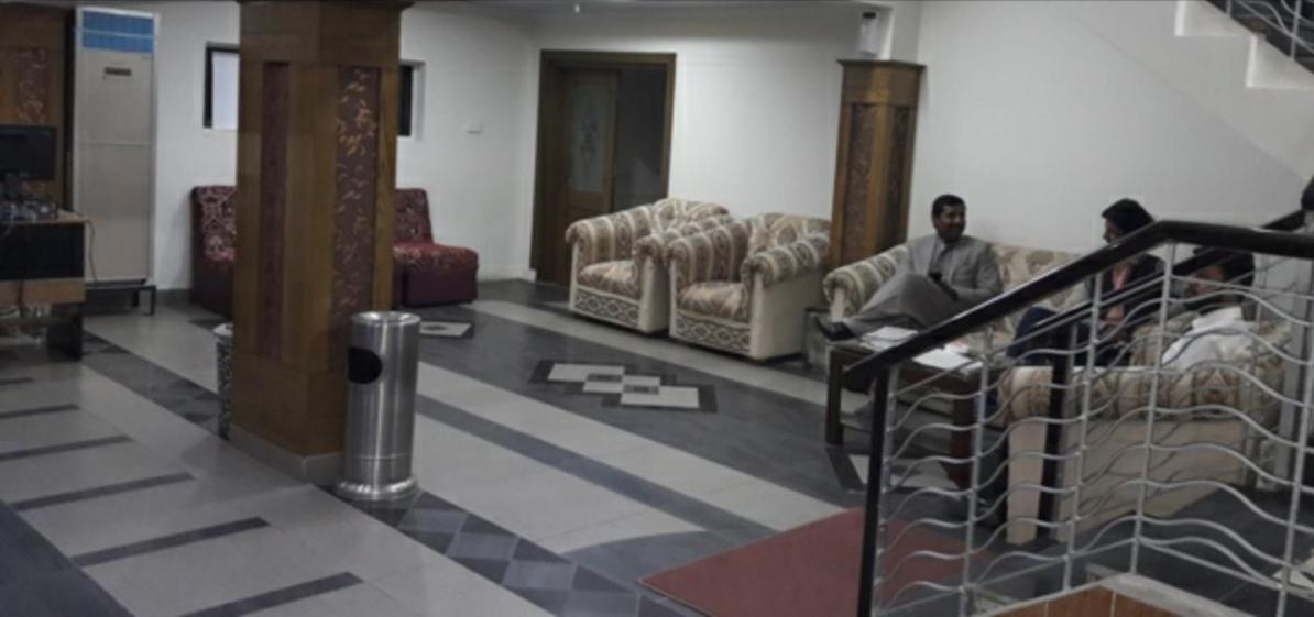 Hotel Multan Ngoại thất bức ảnh