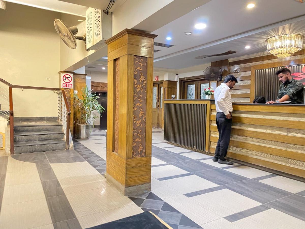 Hotel Multan Ngoại thất bức ảnh