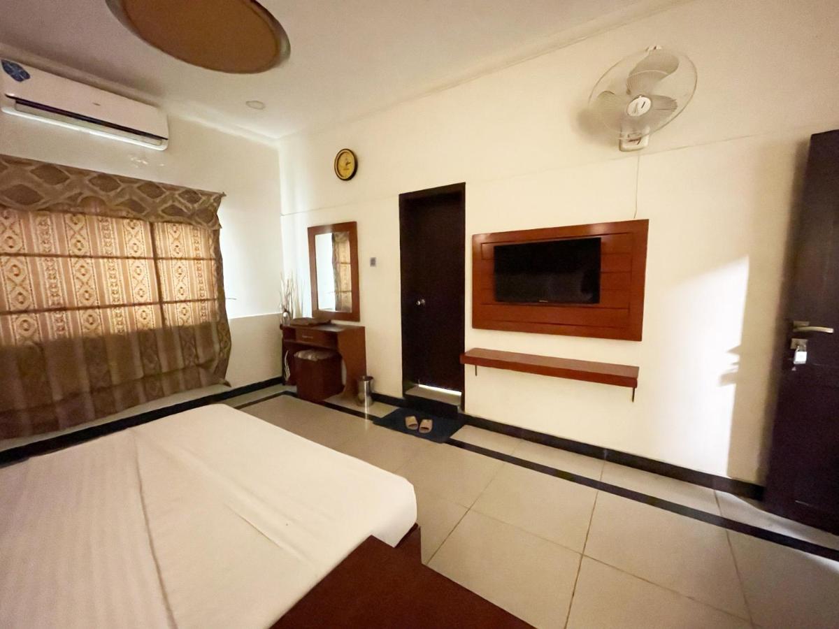 Hotel Multan Ngoại thất bức ảnh