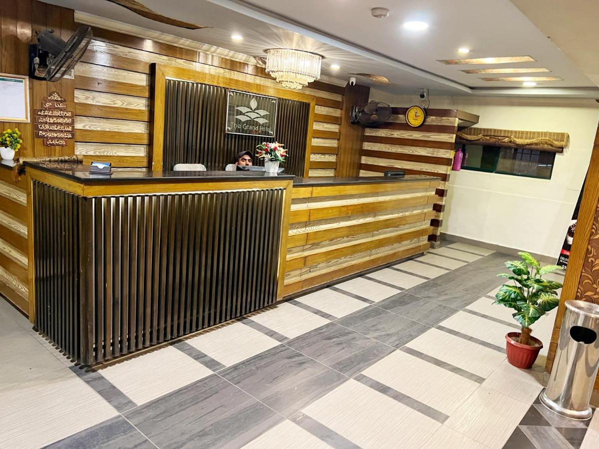 Hotel Multan Ngoại thất bức ảnh