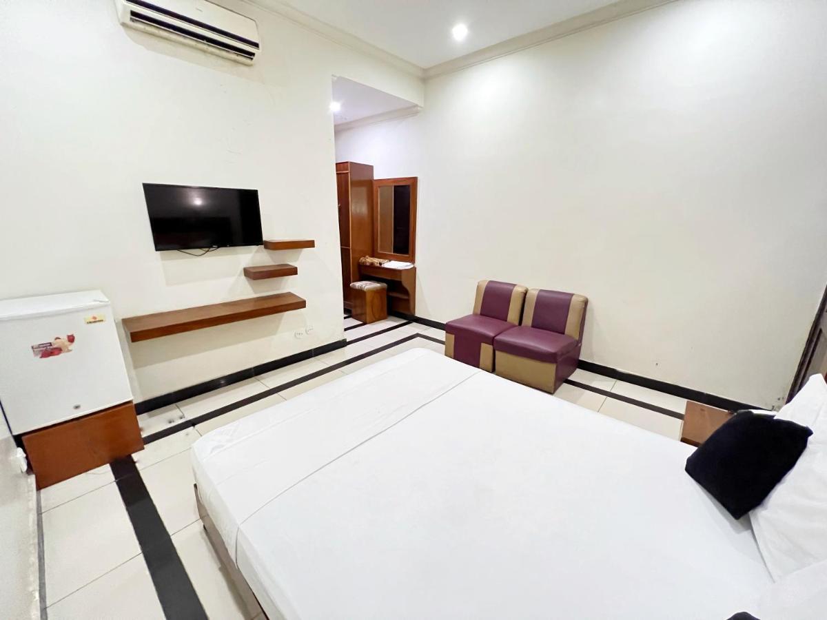 Hotel Multan Ngoại thất bức ảnh