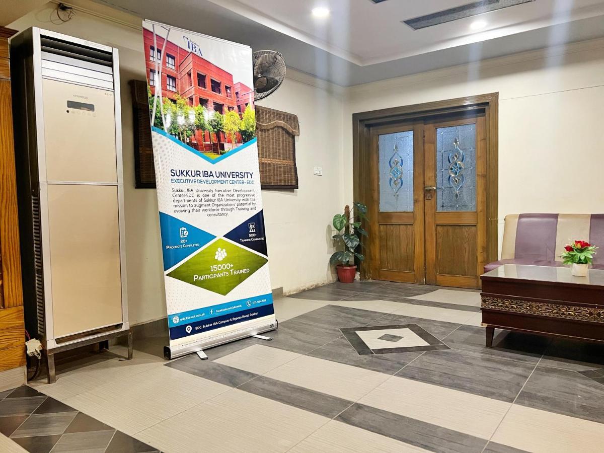 Hotel Multan Ngoại thất bức ảnh