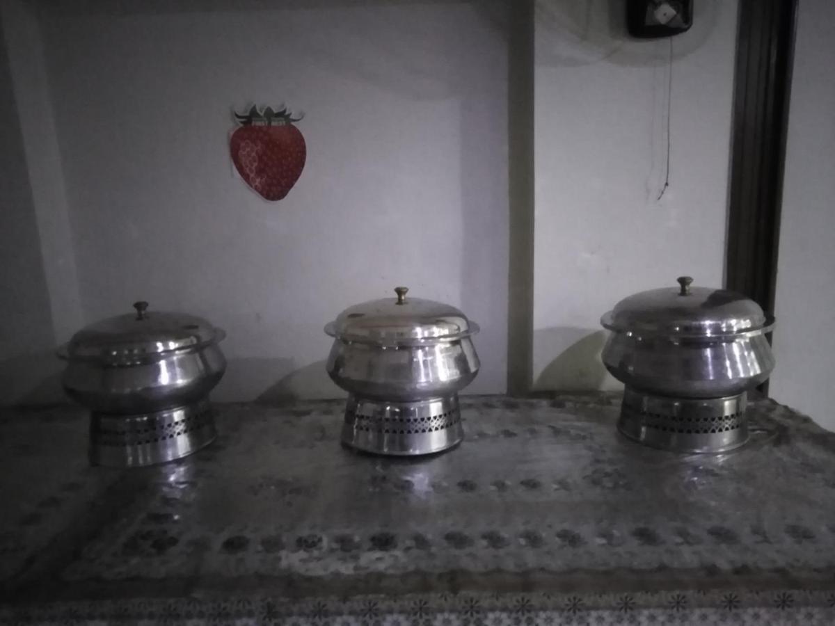 Hotel Multan Ngoại thất bức ảnh